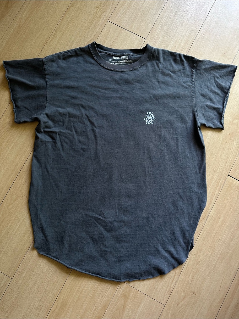Pebby Forevee Women’s Grey/Brown ‘Lucky You’ Side Slit T-Shirt Size Large